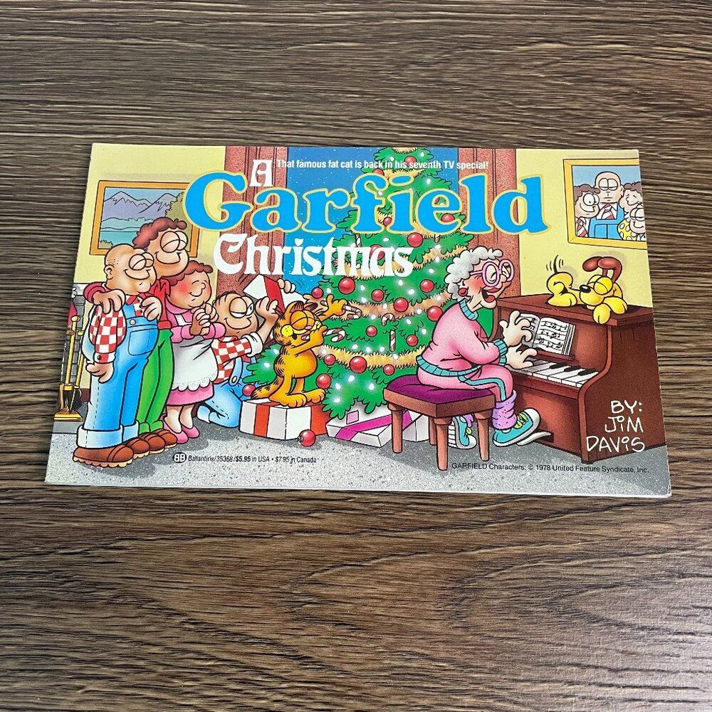 Vintage 1987 A Garfield Christmas Comic Book by Jim Davis Paperback - Picture 1 of 9